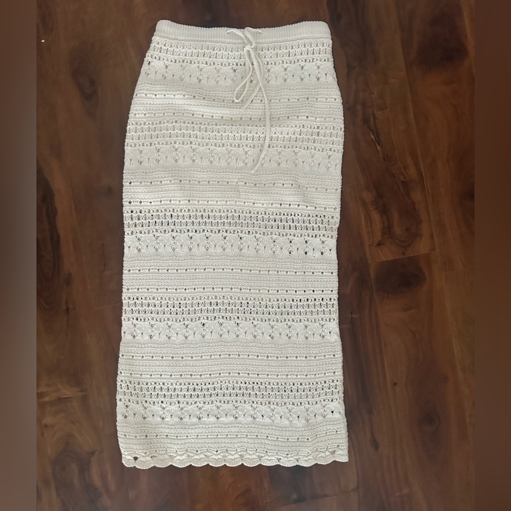 Universal Thread Cream Knit Skirt